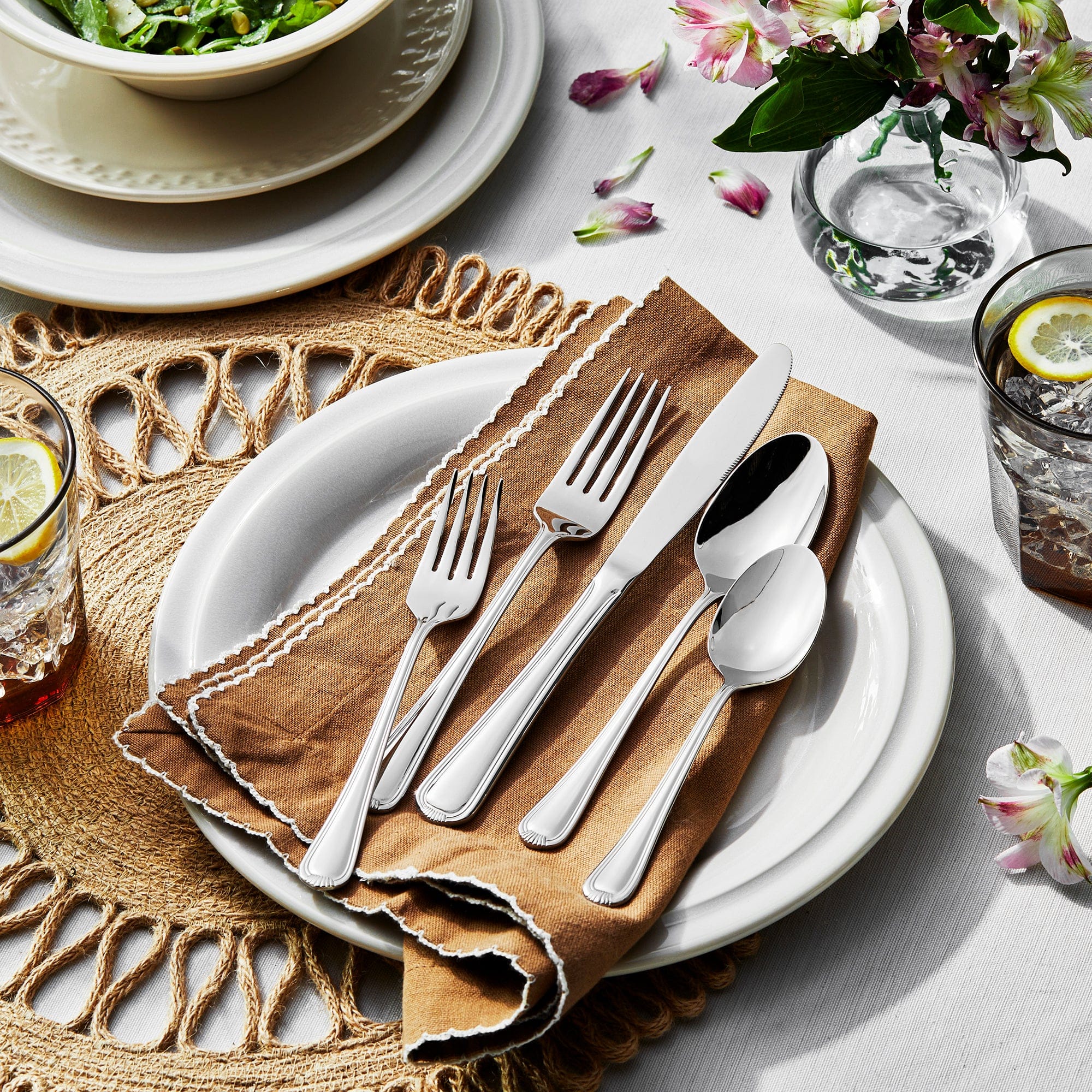 Henckels Alcea Flatware Set, 65-Piece, Silver - Image 4