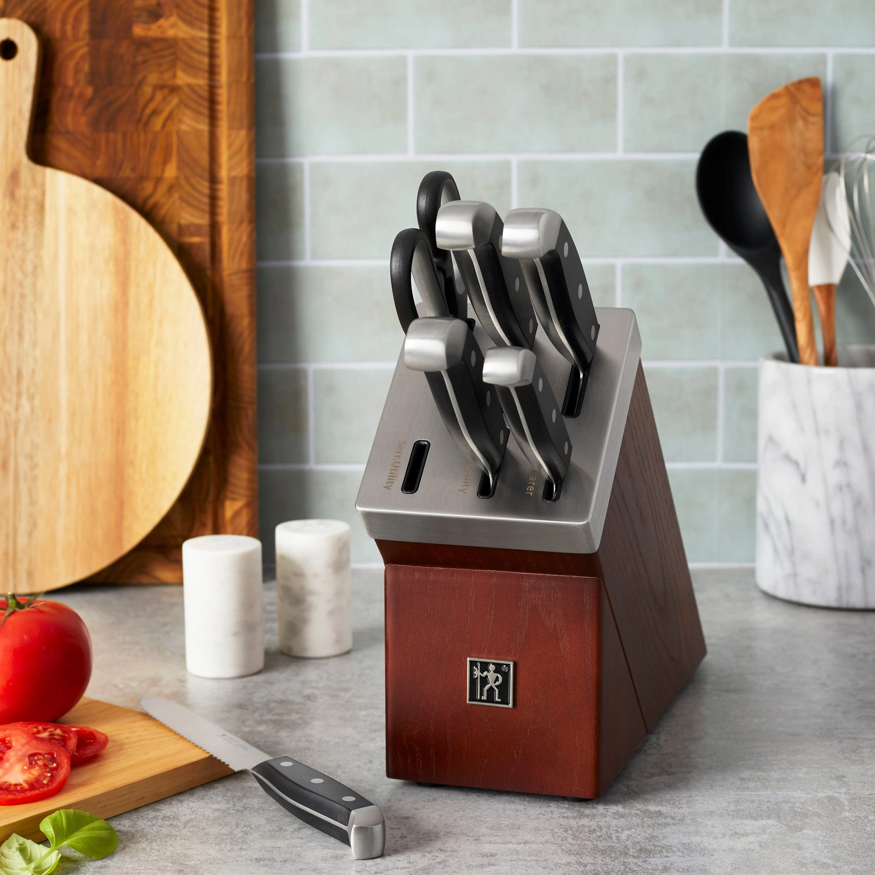 Henckels Statement 7-pc Self-Sharpening Knife Block Set - Image 3