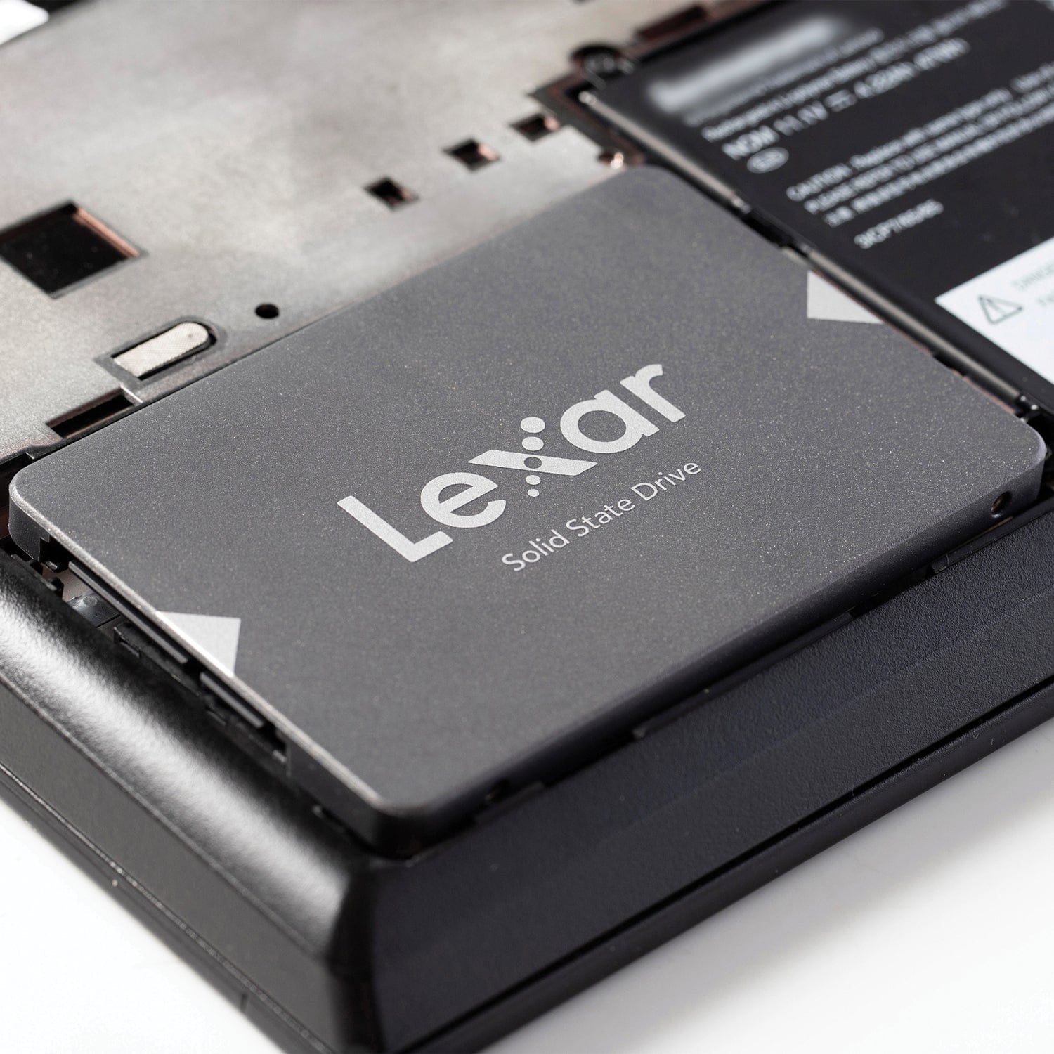 Lexar NS100 2.5-In. SATA III, 6 GB/s Solid-State Drive, 512 GB - Image 4