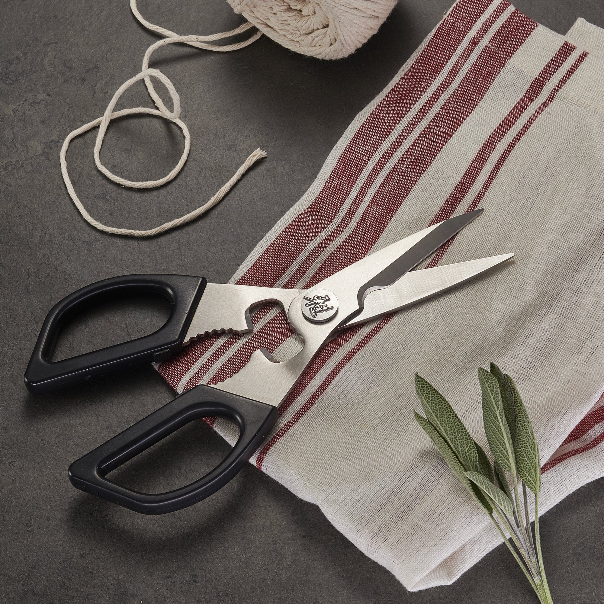 Miyabi Kitchen Shears - Image 2