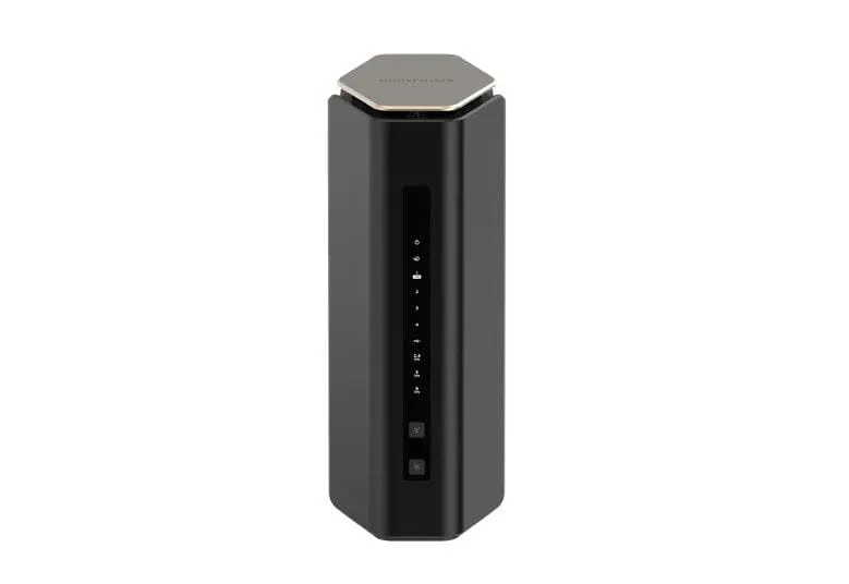 Netgear Nighthawk RS600 Tri-Band WiFi 7 Router, 18Gbps, 3300 sq.ft. Coverage, 150 Devices, 10 Gig Port - Certified Refurbished