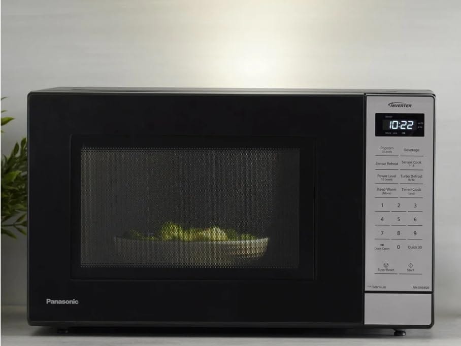 Panasonic 1.2 cu. ft. 1250W Inverter Microwave, Black - Certified Refurbished - Image 7