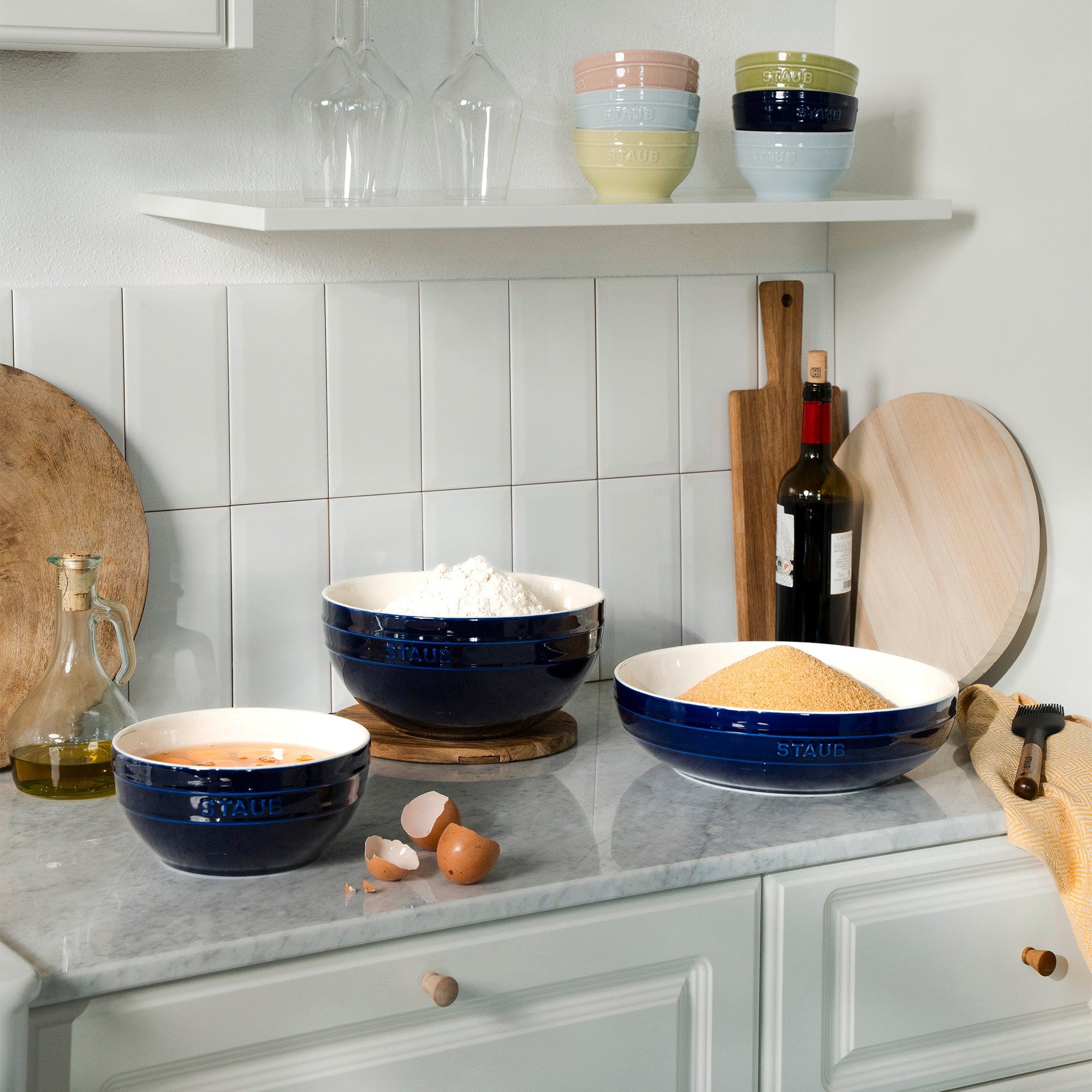 Staub Ceramic 2-pc Nested Mixing Bowl Set - Dark Blue - Image 5