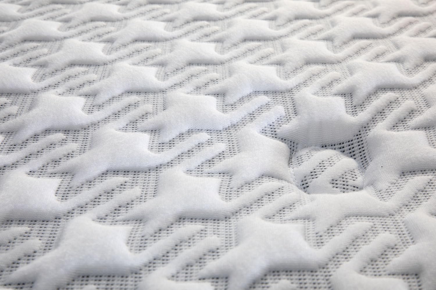 Wolf Mattress Queen 11-Inch Luna Memory Foam Hybrid Mattress, Plush Comfort, Medium Firm, Cool Touch, Anti-Microbial w/ Pocketed Coil System - Image 7