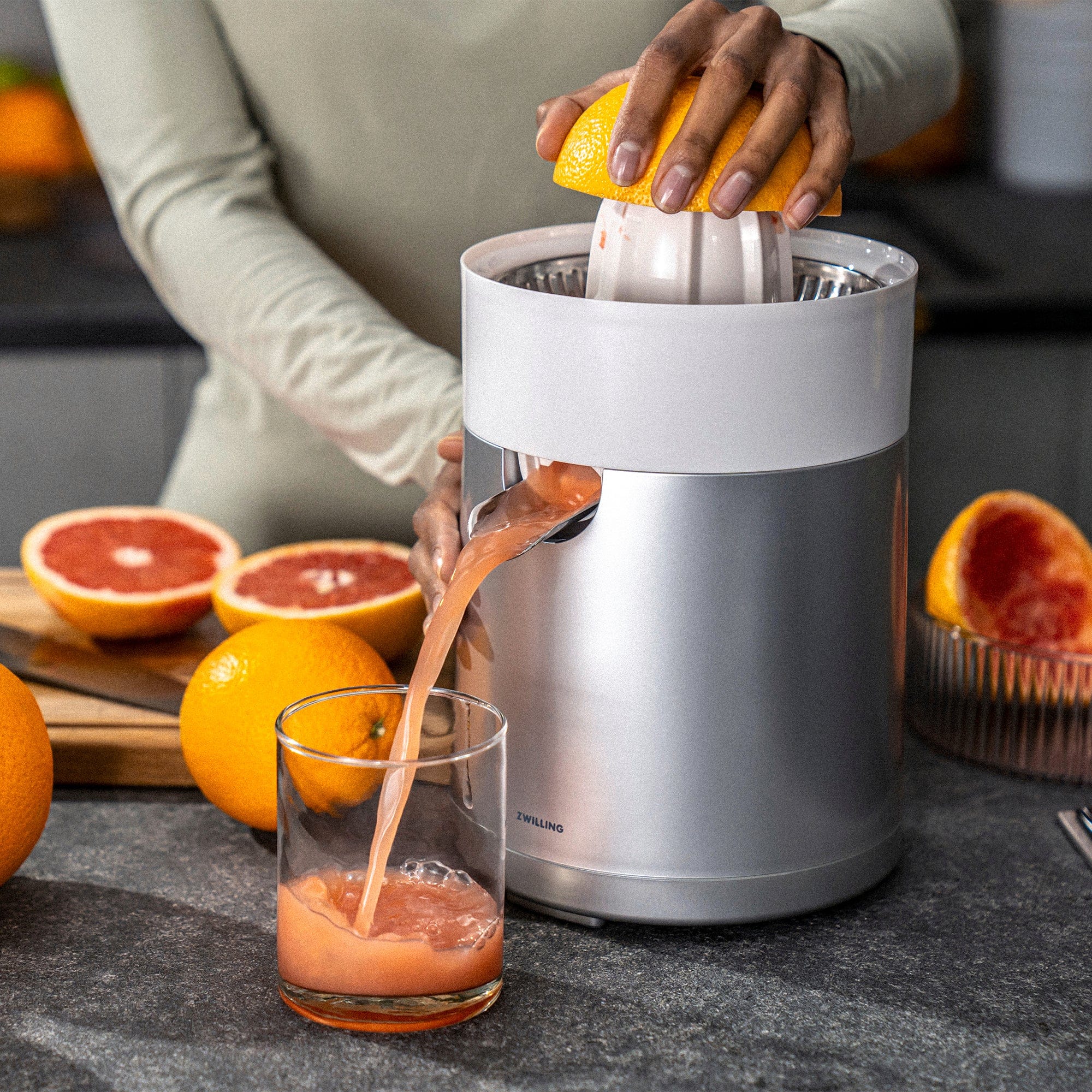 Zwilling Enfinigy Citrus Juicer, Silver - Image 3