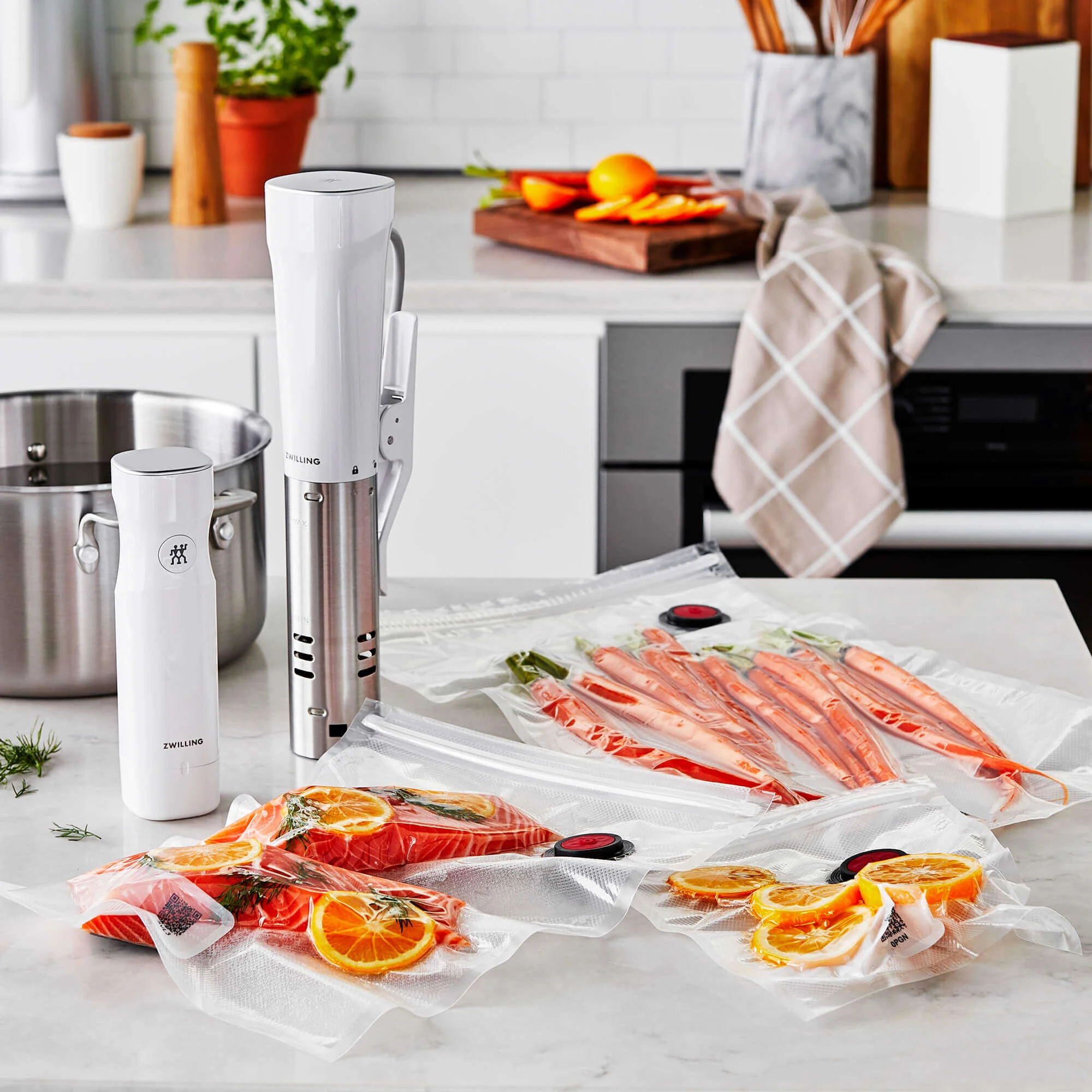 Zwilling Fresh & Save 20-pc Medium Vacuum Sealer Bags, 1 Gallon Reusable Sous Vide Bags, Meal Prep - Image 5