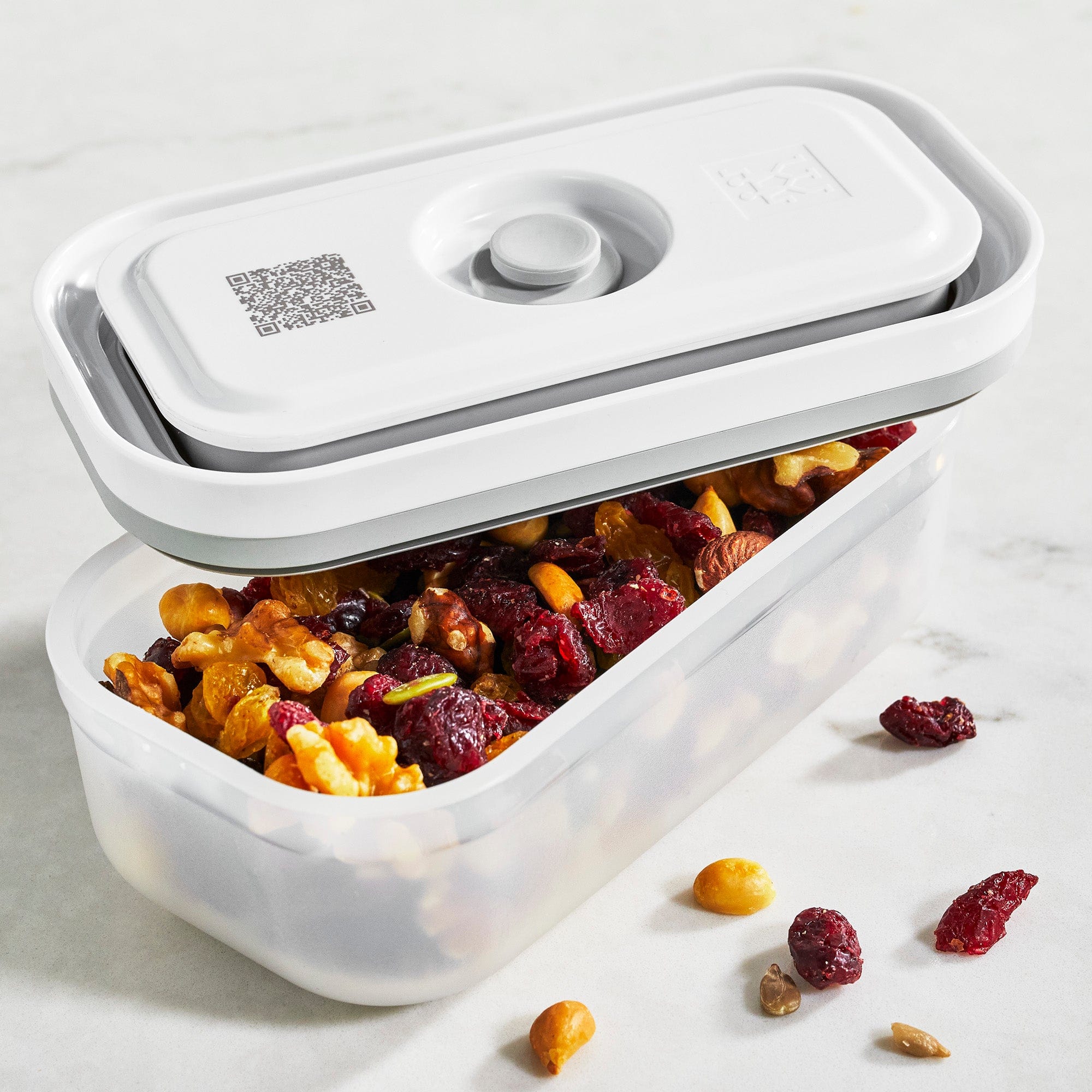 Zwilling Fresh & Save Plastic Airtight Food Storage Container, Meal Prep Container - Small - Image 2