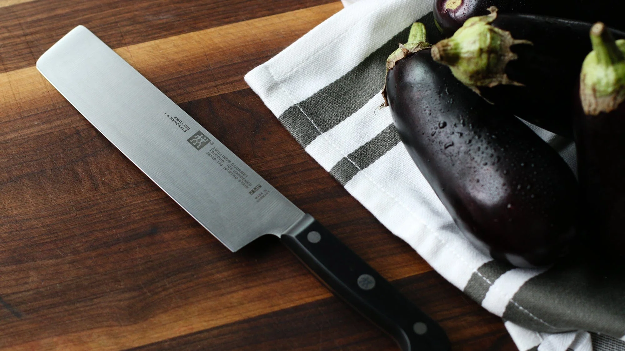 Zwilling Gourmet 6.5-inch Nakiri Knife - Image 2