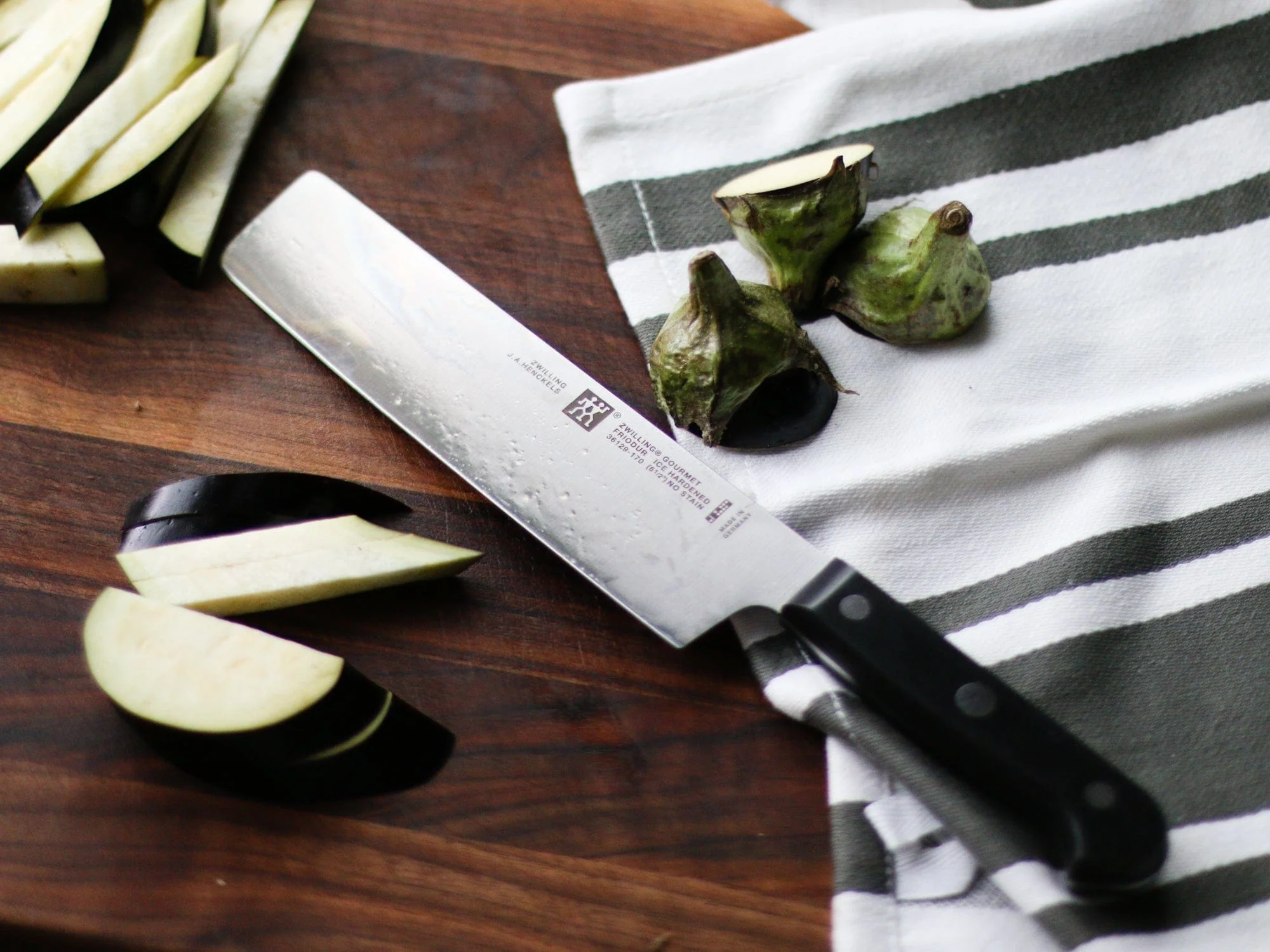 Zwilling Gourmet 6.5-inch Nakiri Knife - Image 4