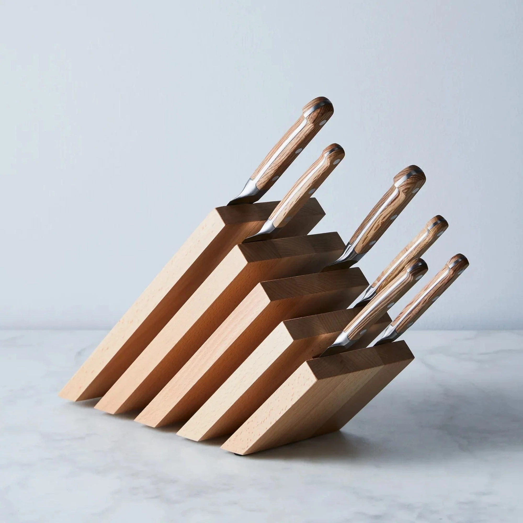 Zwilling Italian Slanted Magnetic Knife Block - Natural Beechwood - Image 3