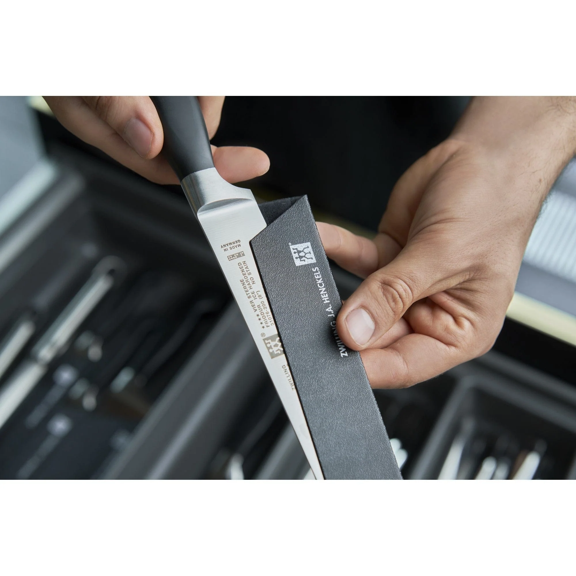 Zwilling Knife Sheath for up to 3-inch Knives - Image 4