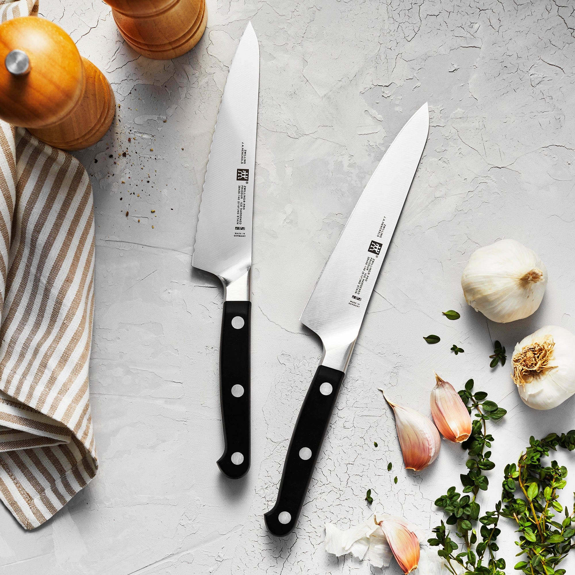 Zwilling Pro 2-pc Prep Knife Set - Image 3