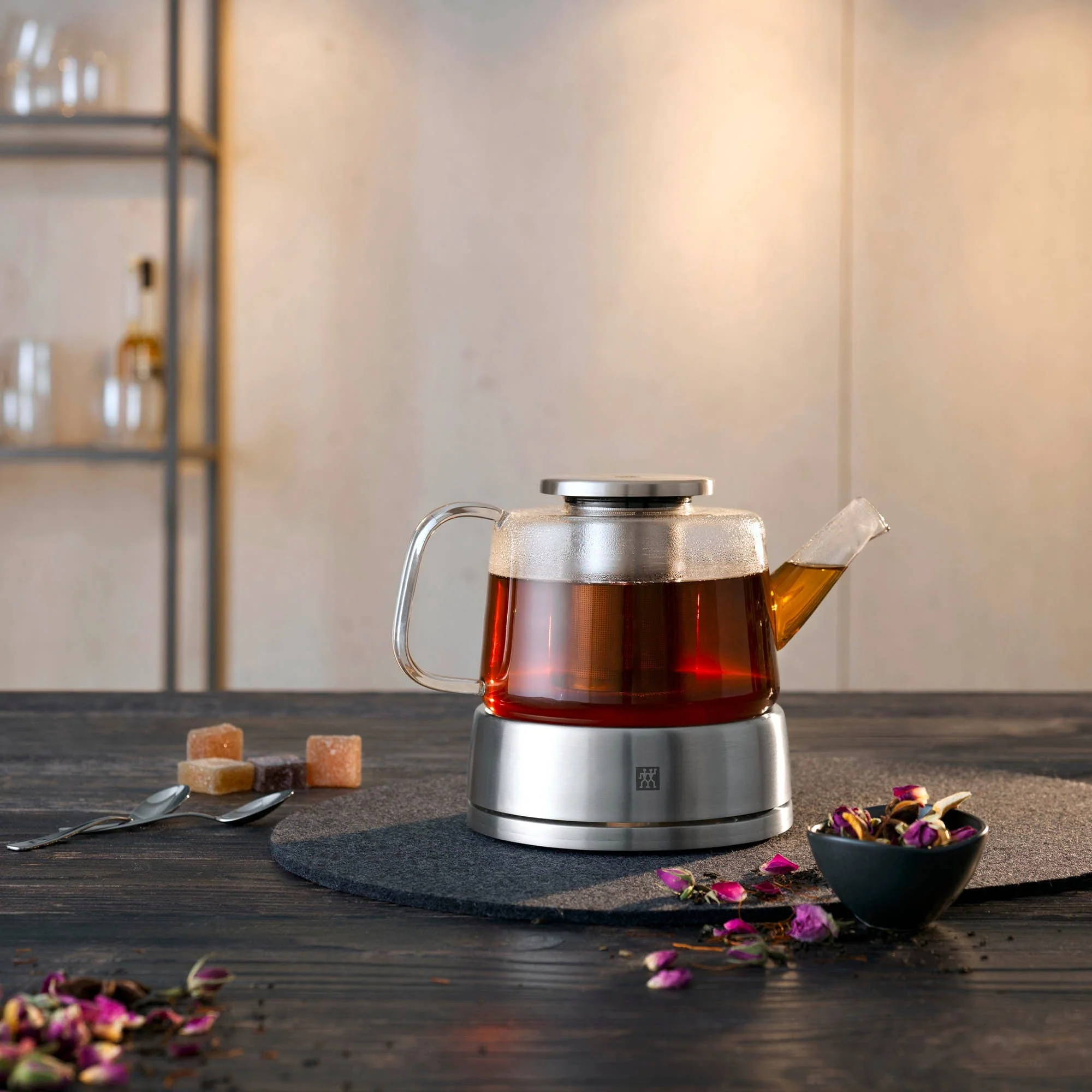 Zwilling Sorrento 27 oz. Teapot - Image 2