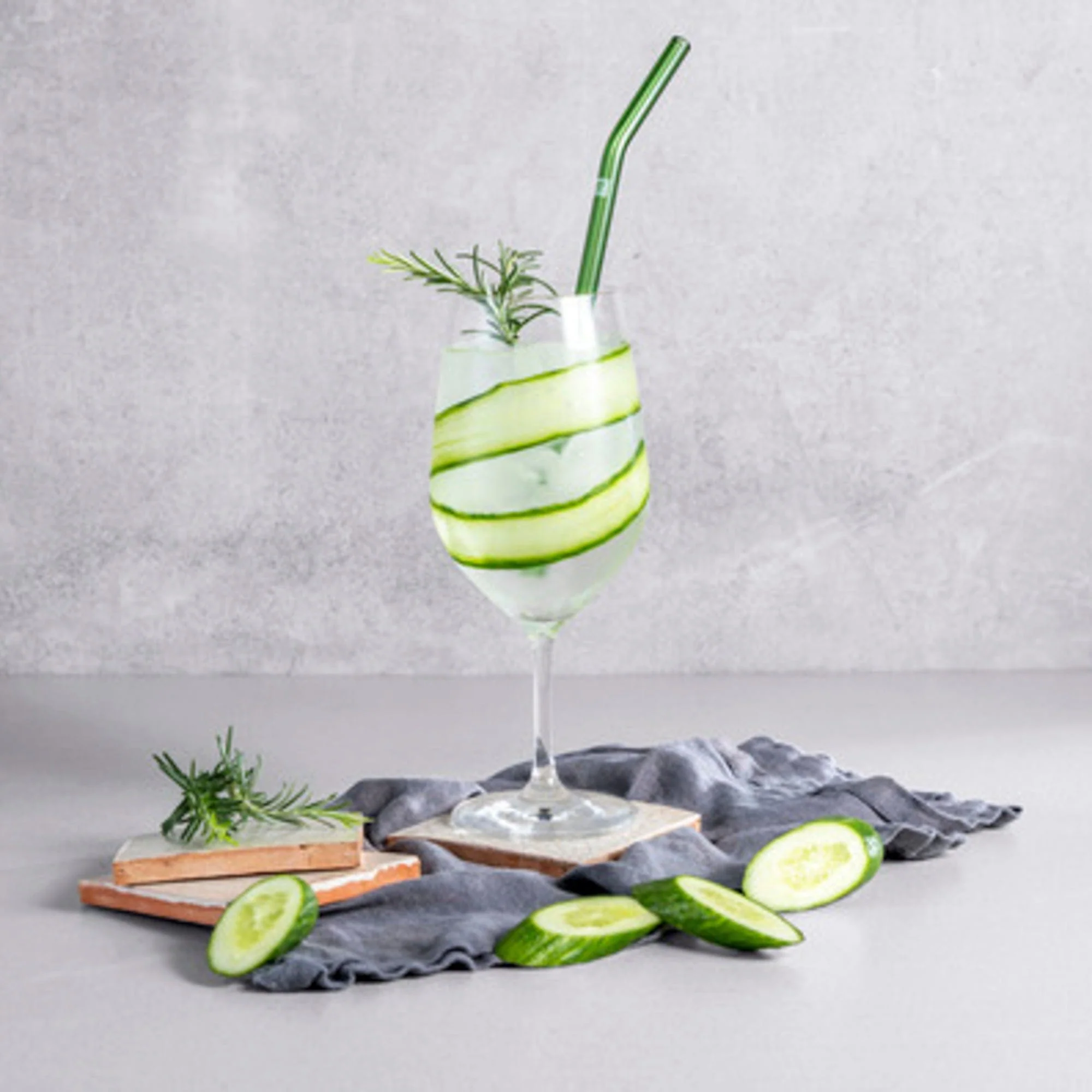 Zwilling Sorrento 5-pc Bent Glass Straw Set - Multi Color - Image 3