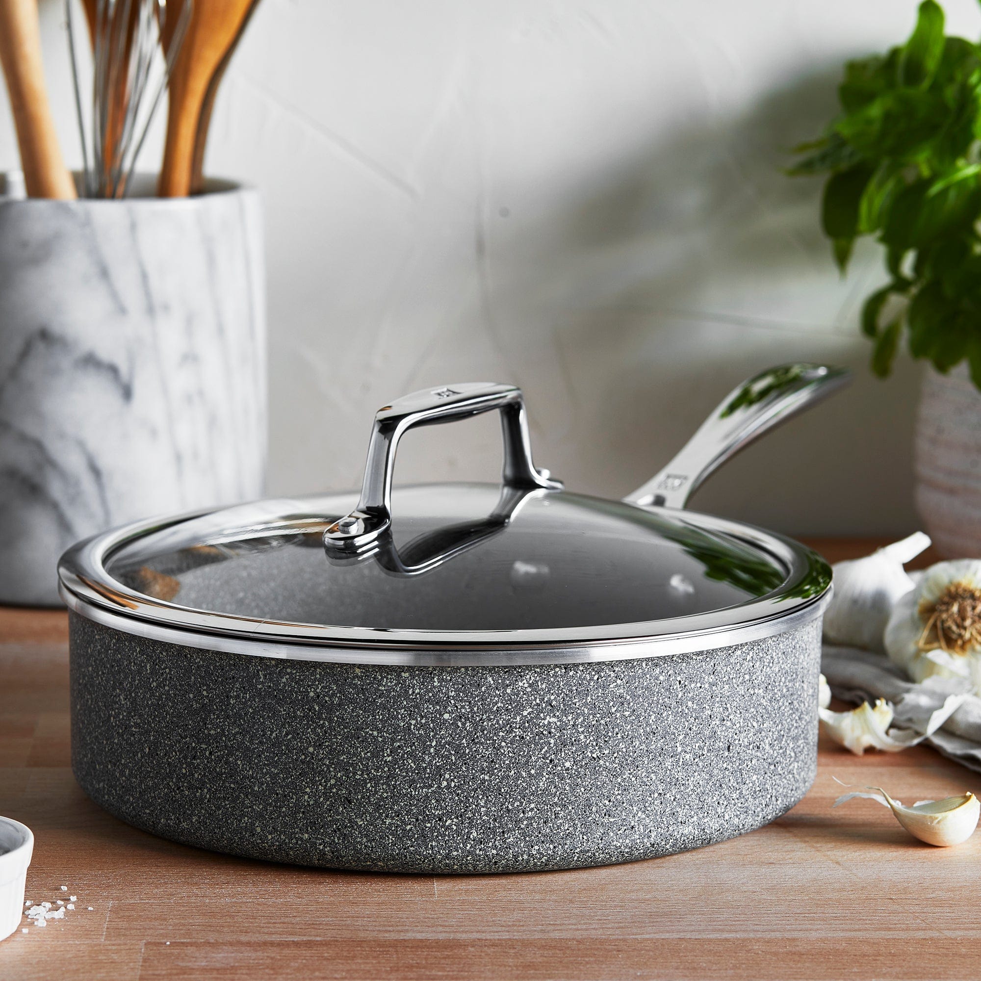Zwilling Vitale 3-qt Aluminum Nonstick Saute Pan with Lid - Image 8